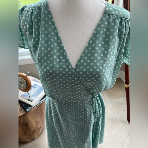 NY&Co Eva Mendes Polka Dot Wrap Dress - Picture 8 of 11